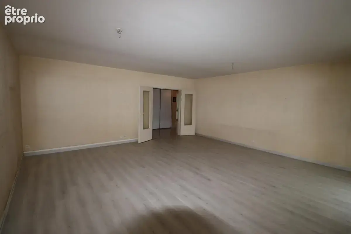Appartement 89 m² à Reims  - photo 4
