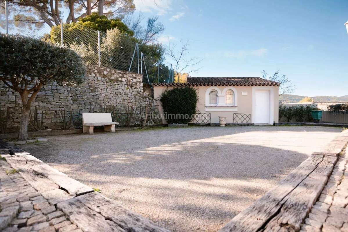 Maison à DRAGUIGNAN