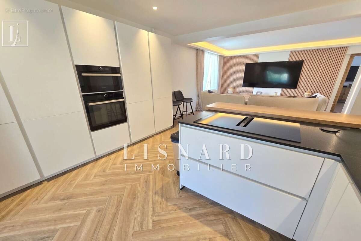 Maison 130 m² à Vallauris  - photo 8