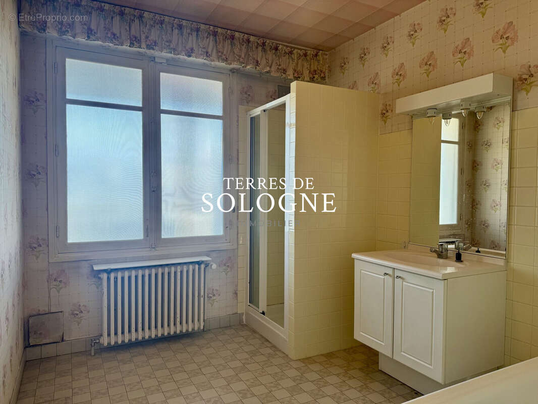 Maison à LAMOTTE-BEUVRON