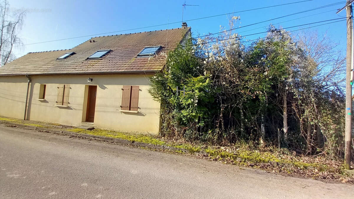 Maison à MORTAGNE-AU-PERCHE