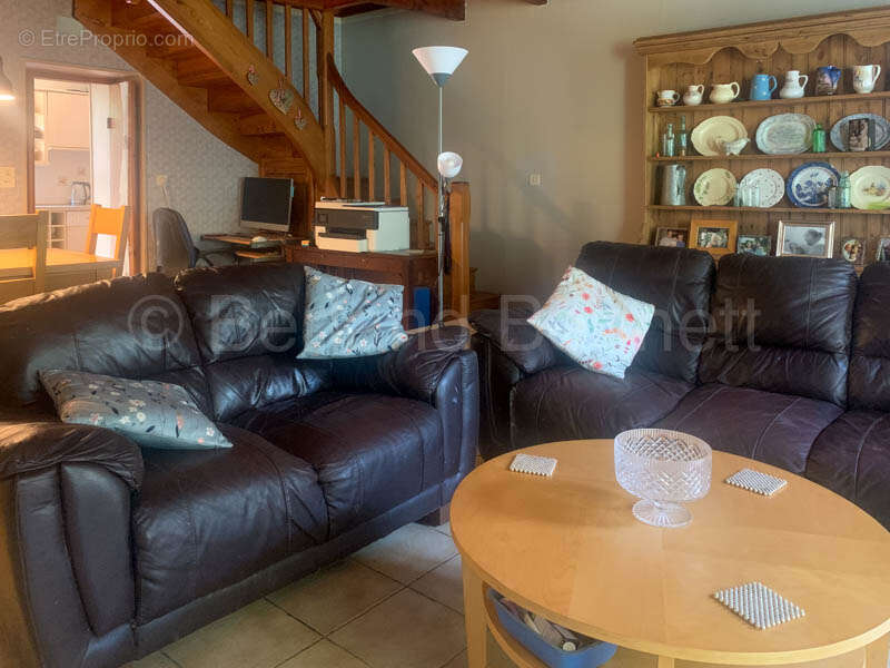 Maison à CHEF-BOUTONNE