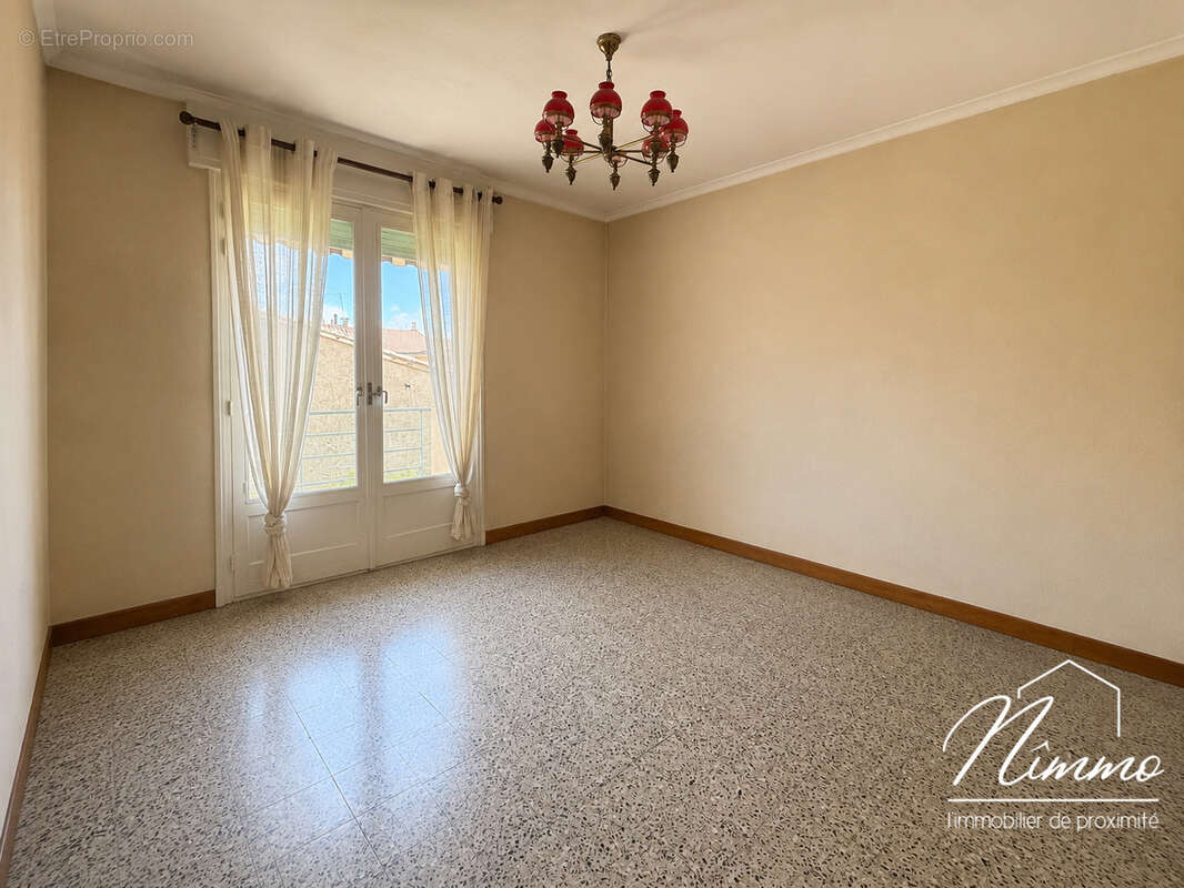 Appartement à NIMES