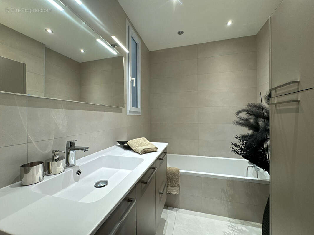 Appartement à LONS-LE-SAUNIER