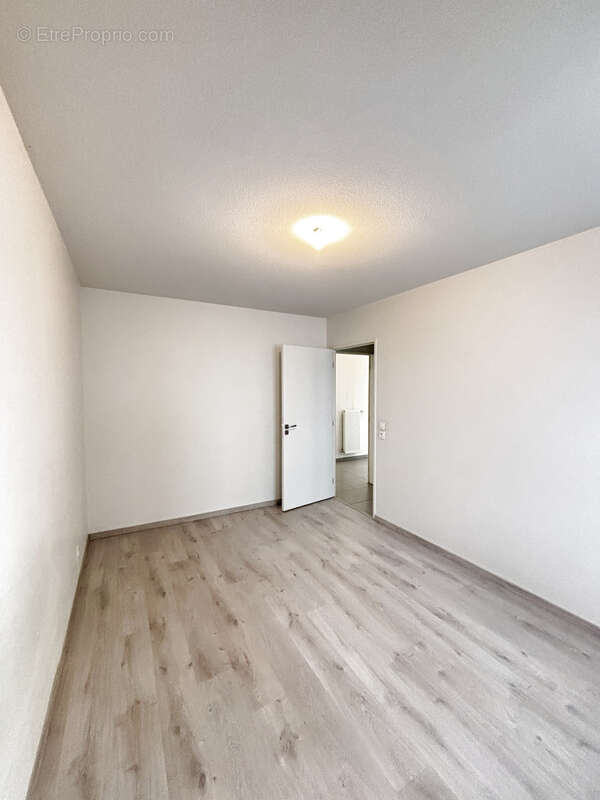 Appartement à BARBERAZ