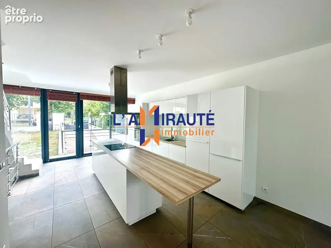Maison Maisons Laffitte 5 pièce(s) - photo 2