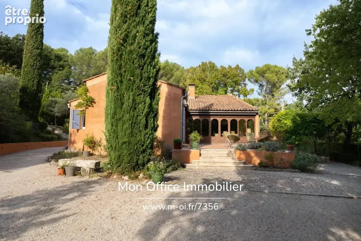 Référence : 7356-MAC - Maison 7 pièces avec piscine, dépendance et garage - photo 2