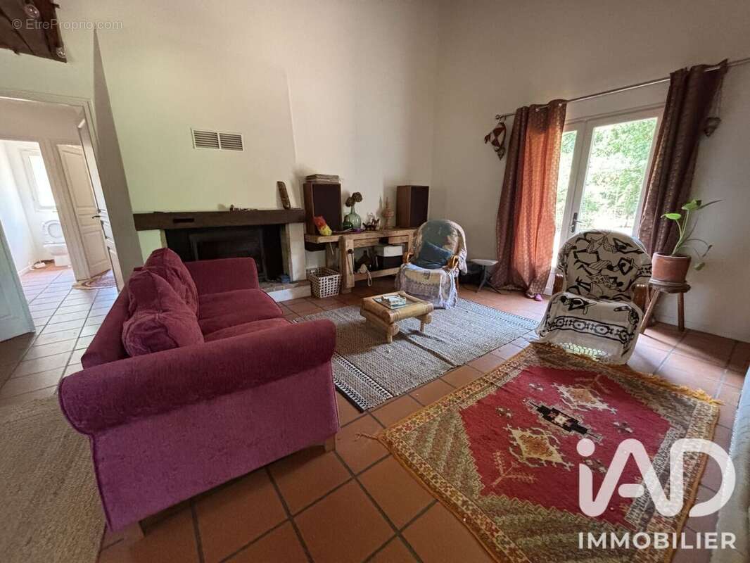 Maison 85 m² à Mezos  - photo 2