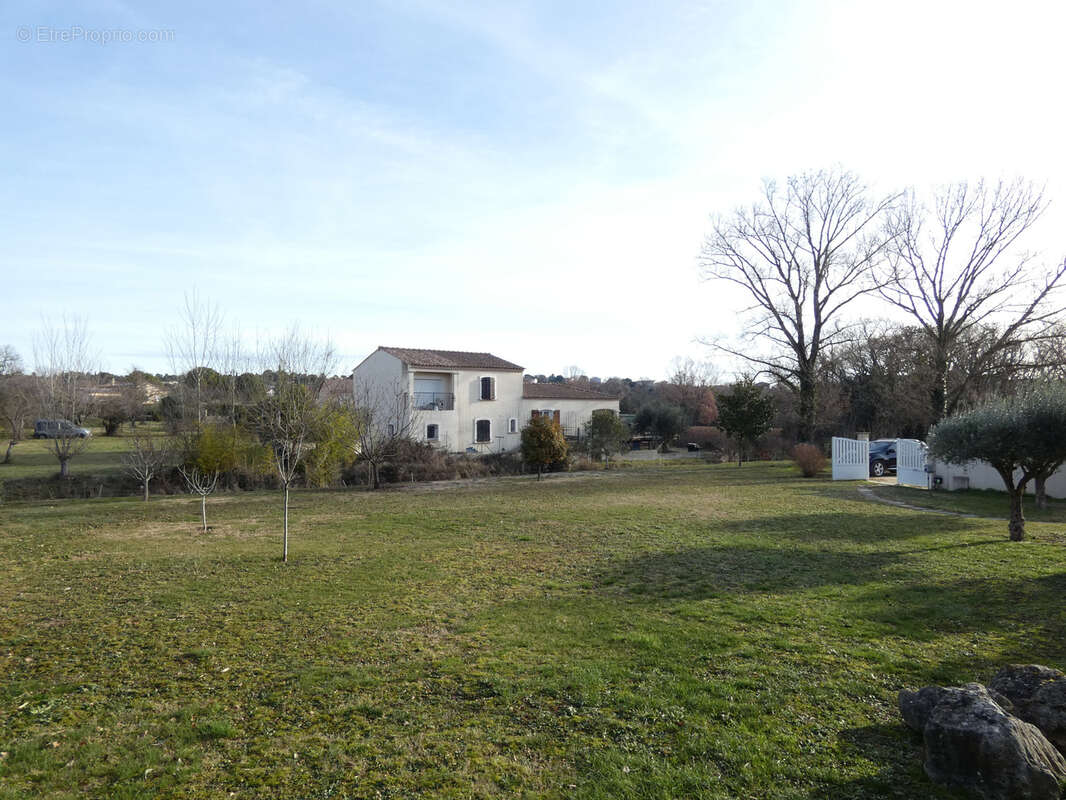 Maison à ROUSSON