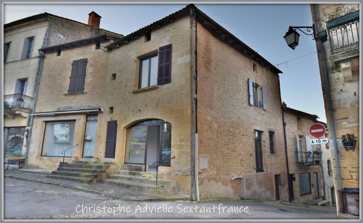 Au coeur de Belves, immeuble avec commerce au RDC, appartement à l'étage, cave et grenier - photo 2