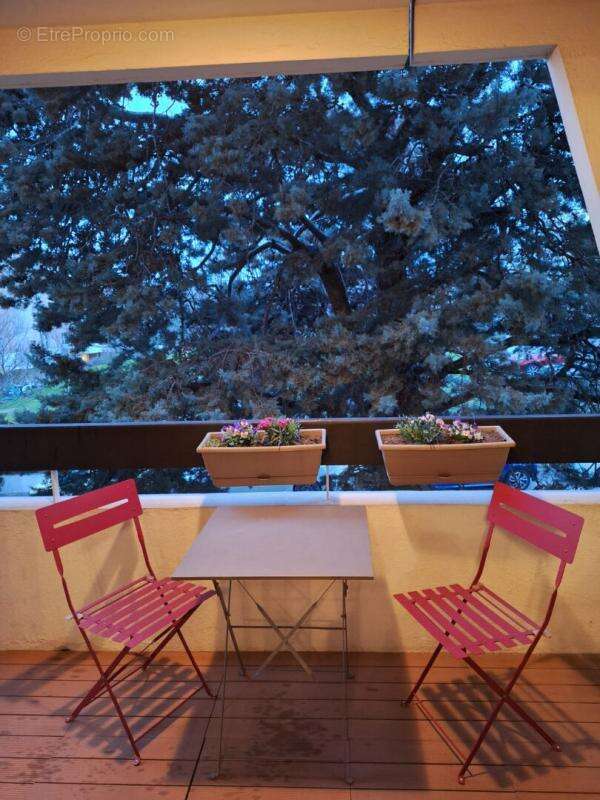 Appartement à MARSEILLE-12E