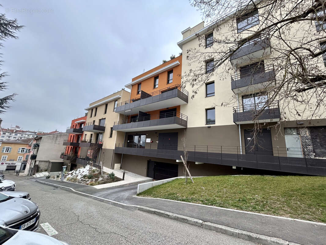 Appartement à VOIRON