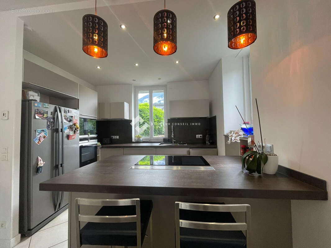 Maison 238 m² à Saint-Jean-De-Maurienne  - photo 6