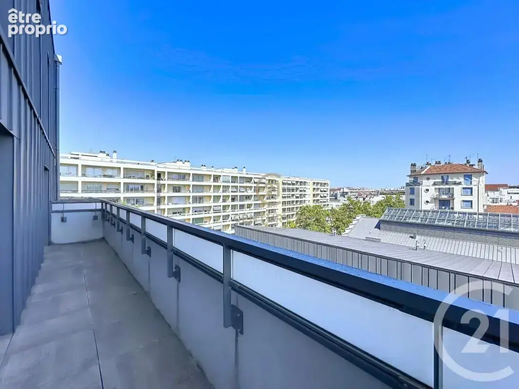 Appartement 79 m² à Lyon-8e  - photo 18