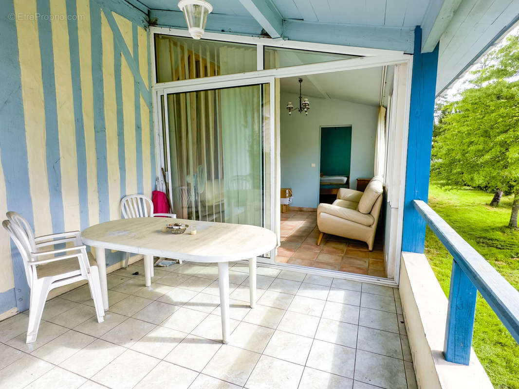 Photo 8 - Maison à SAINT-JULIEN-EN-BORN