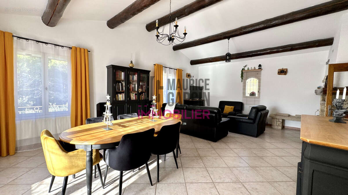 Maison à MALEMORT-DU-COMTAT