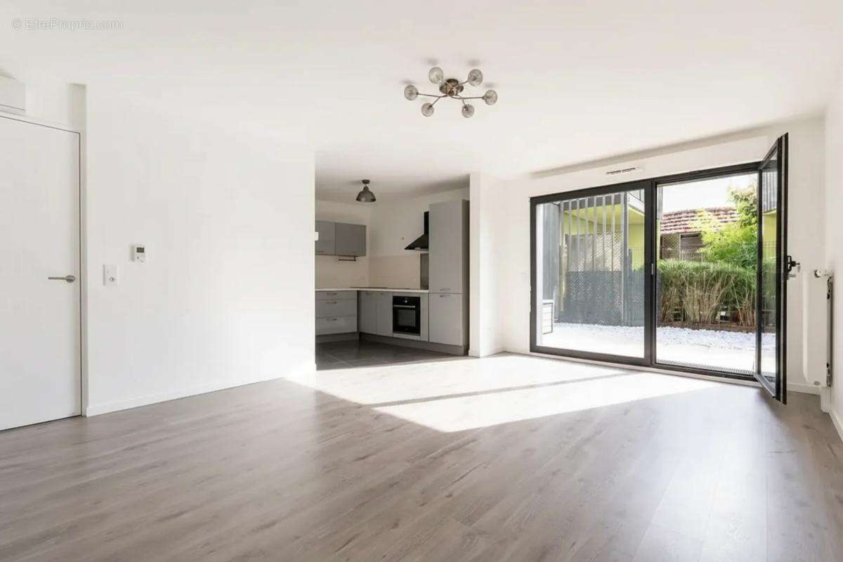 Appartement à MONTREUIL