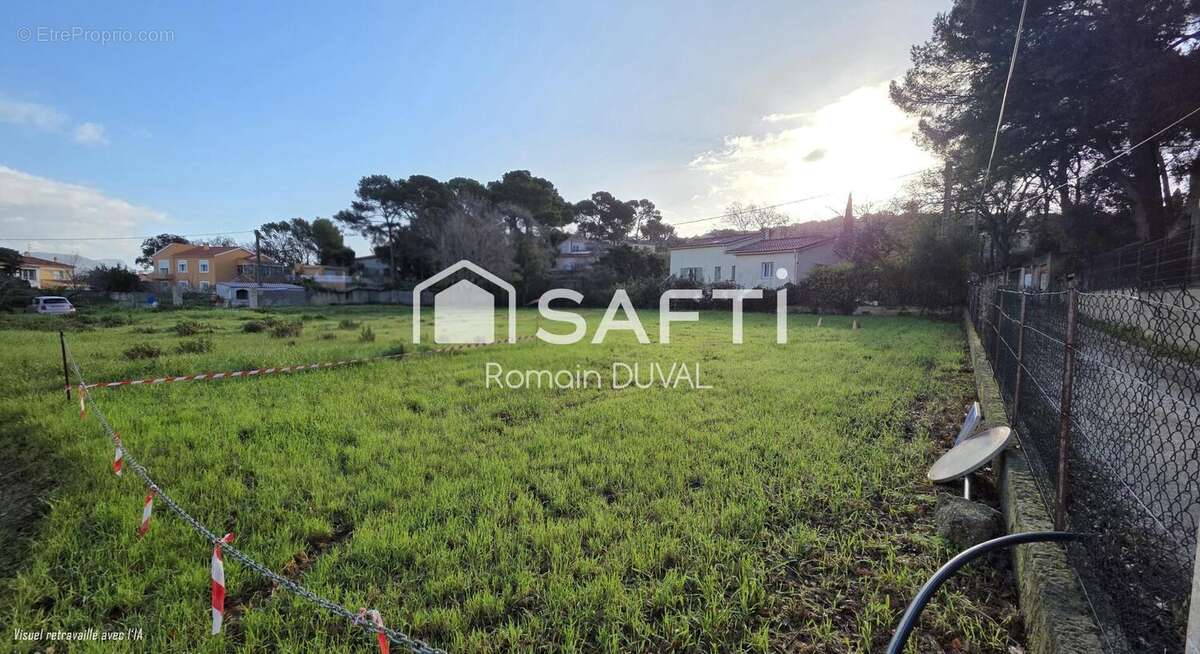 Photo 2 - Terrain à SIX-FOURS-LES-PLAGES