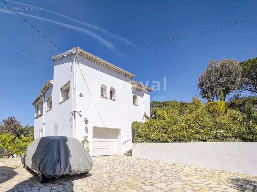 Maison à CANNES