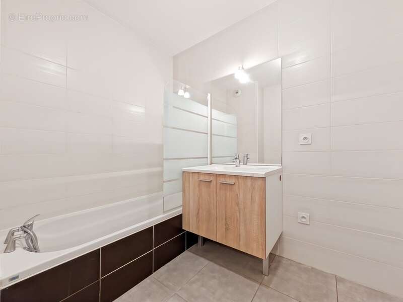 Appartement à REIGNIER