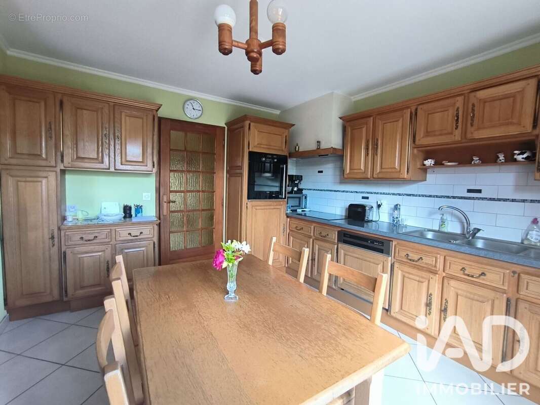 Maison 123 m² à Bouguenais  - photo 6