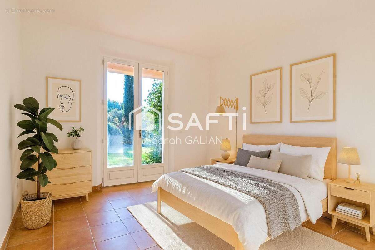 Photo 8 - Maison à ROQUEBRUNE-SUR-ARGENS