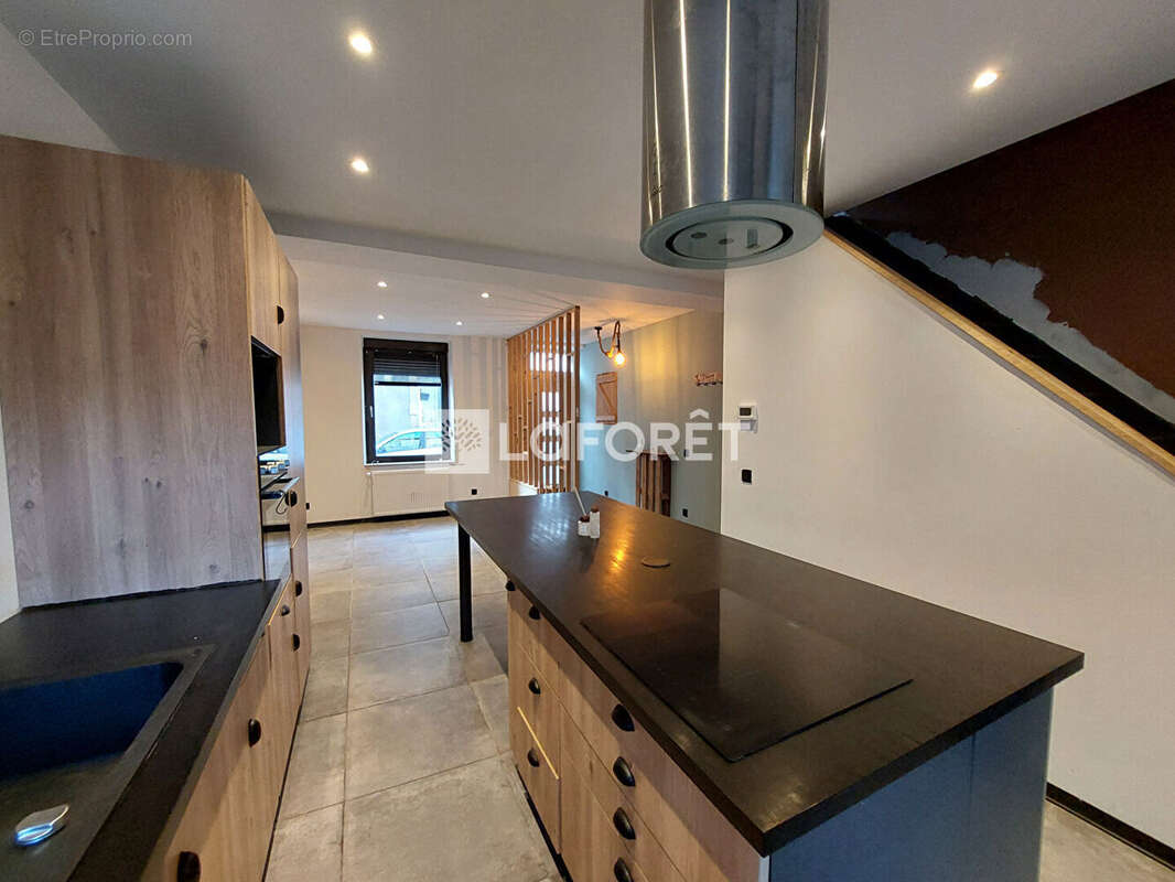 Maison Russange 5 pièce(s) 70 m2 / 2 à 3 chambres/ / Jardin / Terrasse / Réserves - photo 5
