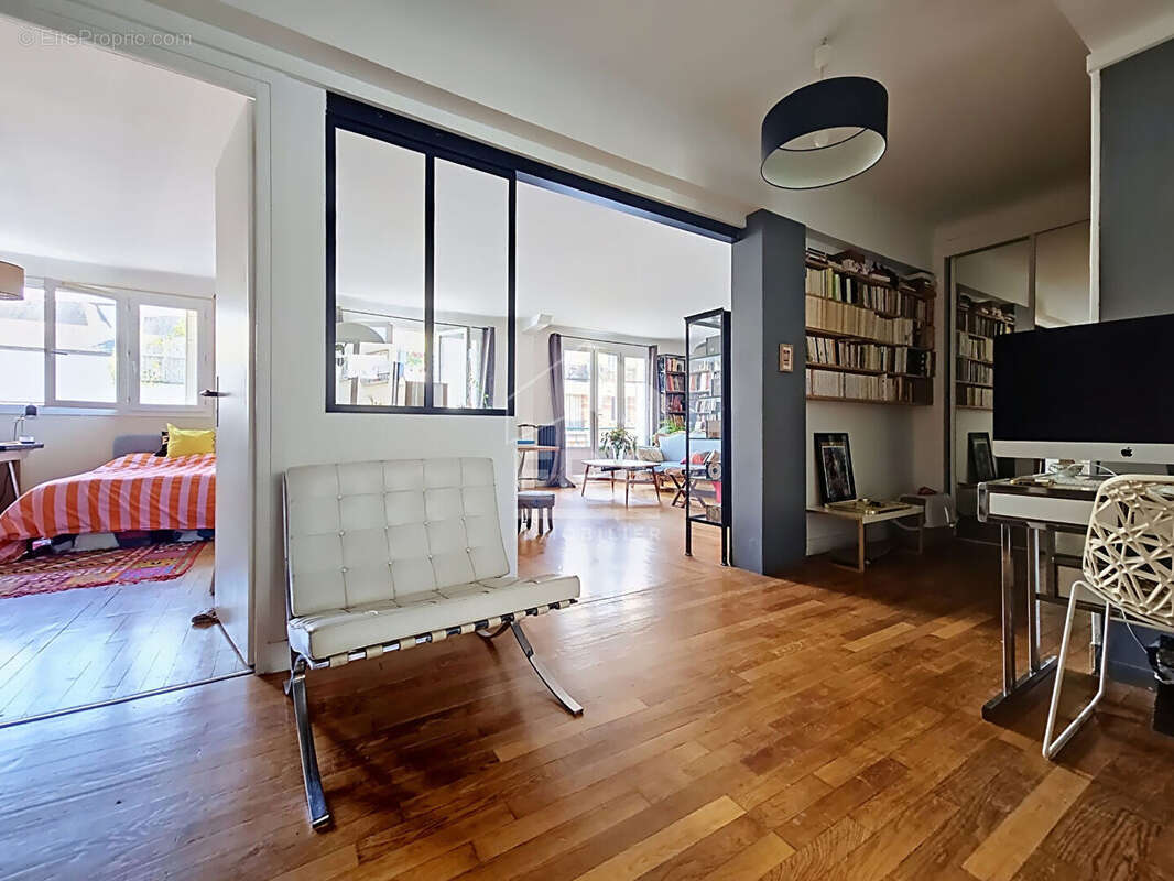 Appartement à PARIS-12E