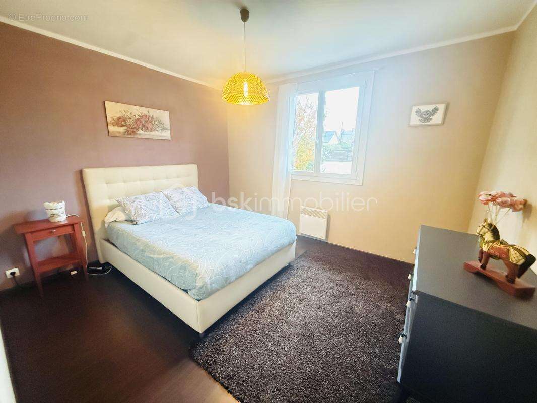 Maison à LE VIVIER-SUR-MER