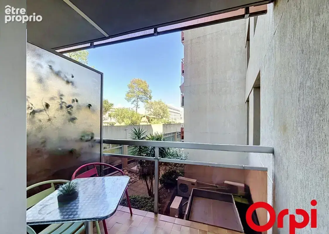 Marseille 8ᵉ – studio avec terrasse – idéal investissement locatif - photo 1