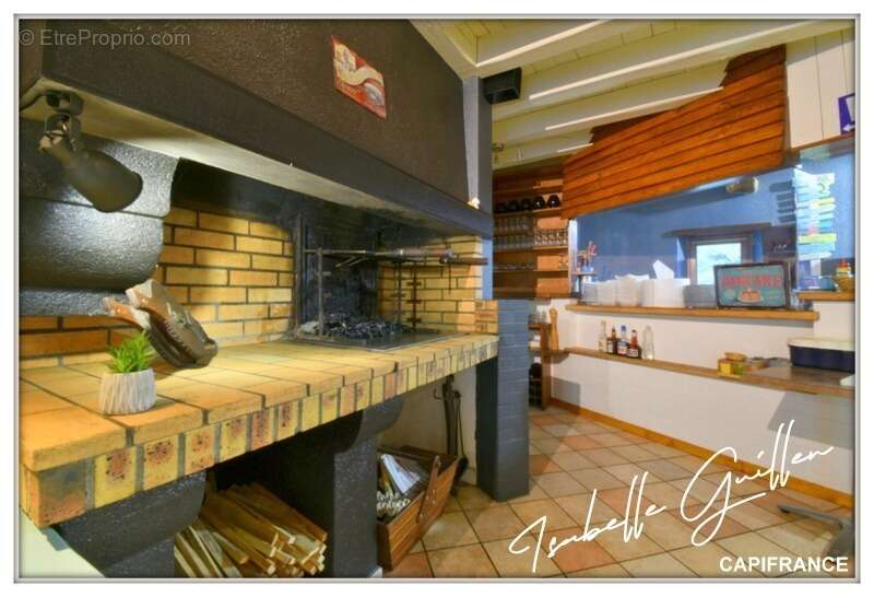 Maison à NERIS-LES-BAINS