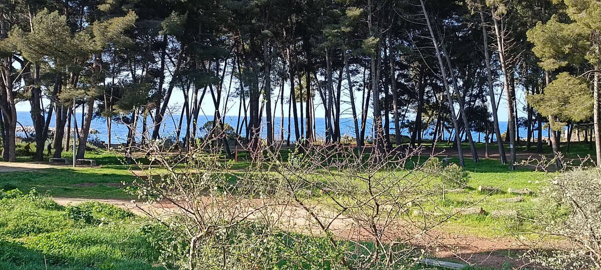 Maison à SAINT-MANDRIER-SUR-MER