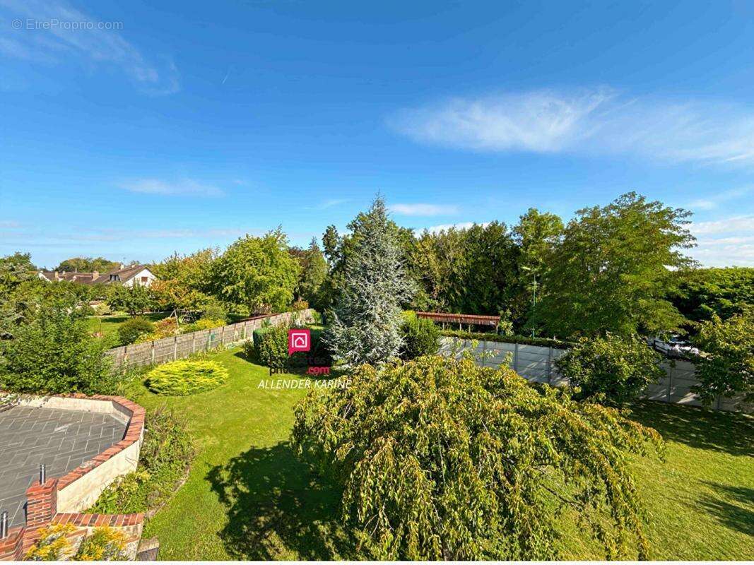 Maison à MALAY-LE-GRAND