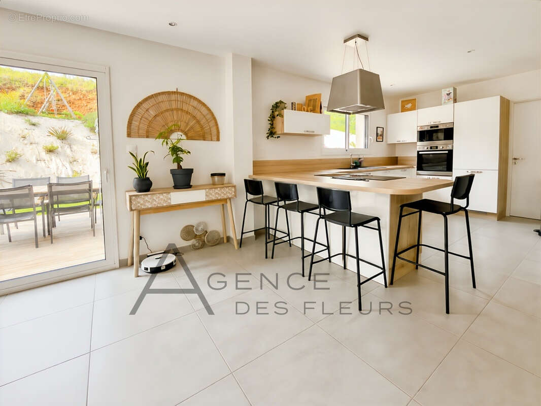Maison Tourville La Riviere 120 m2 - photo 10