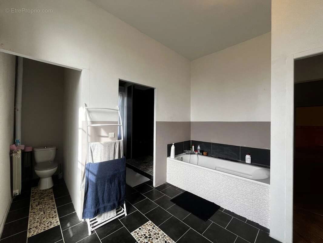 Maison de caractère rénovée - photo 18
