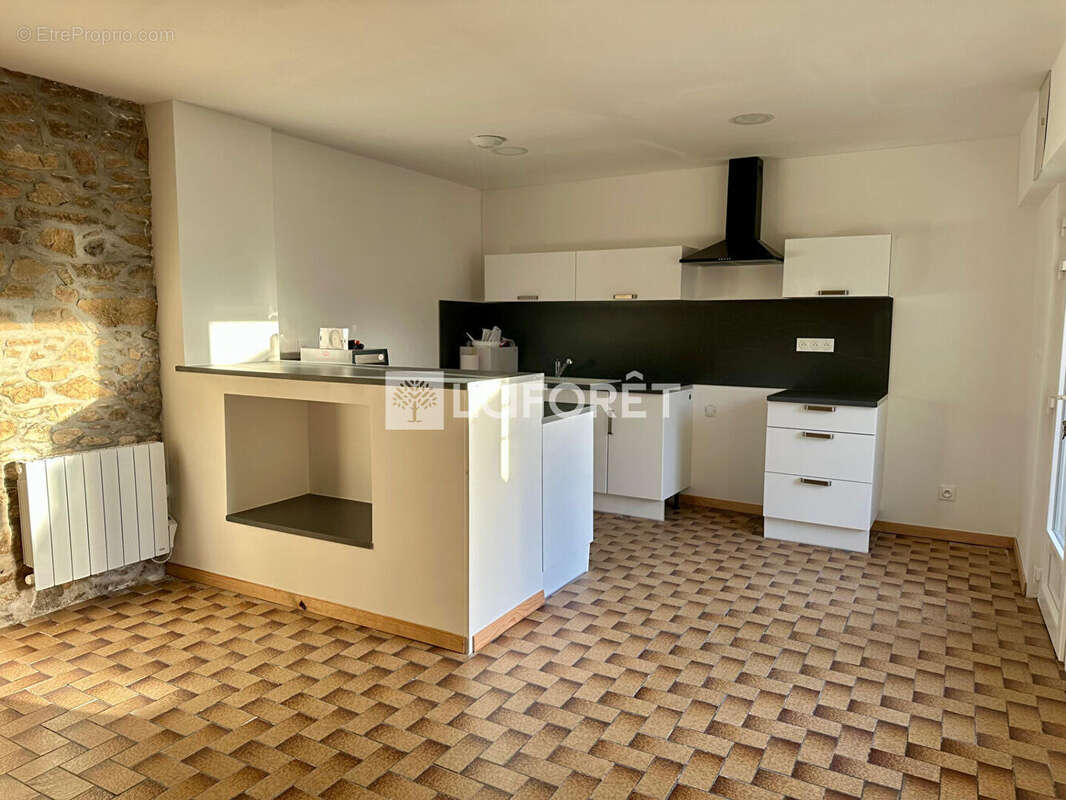 Maison à LEZARDRIEUX