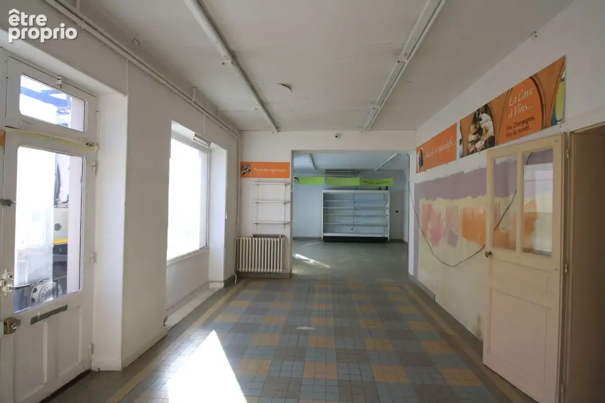 Maison 241 m² 6 chambres, à proximité directe des commodités - photo 8