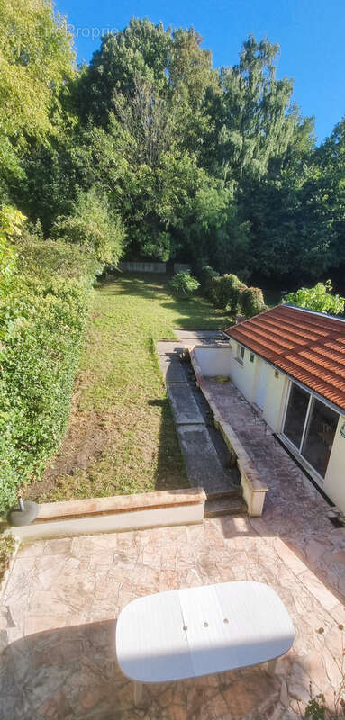 Maison à MONTMORENCY