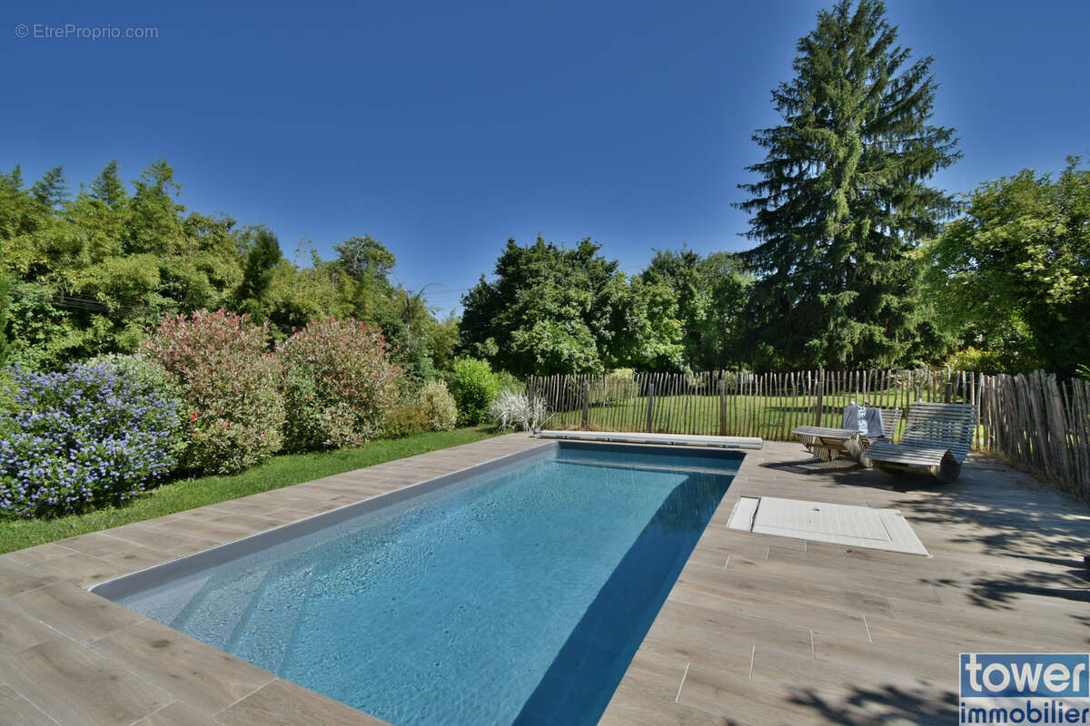 Proche Bergerac, Maison de charme rénovée de 125m2 avec piscine - photo 3