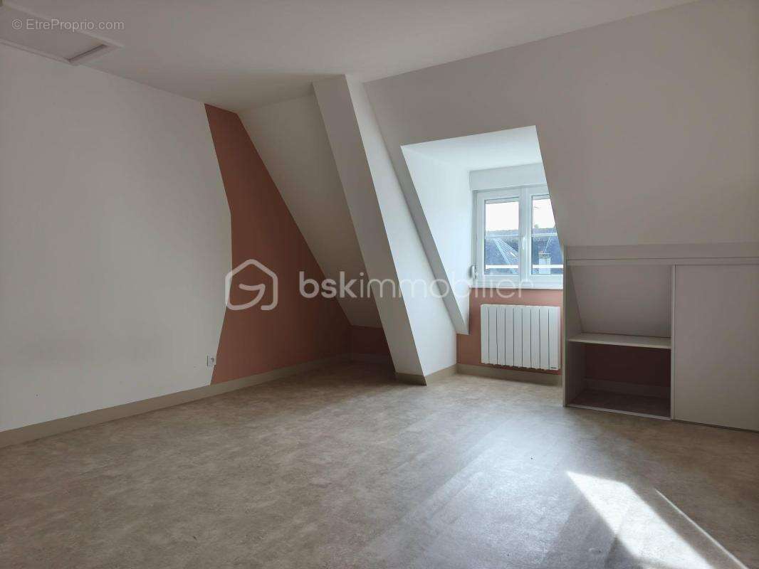 Immeuble de 228 m2 à vendre - Couptrain - photo 26