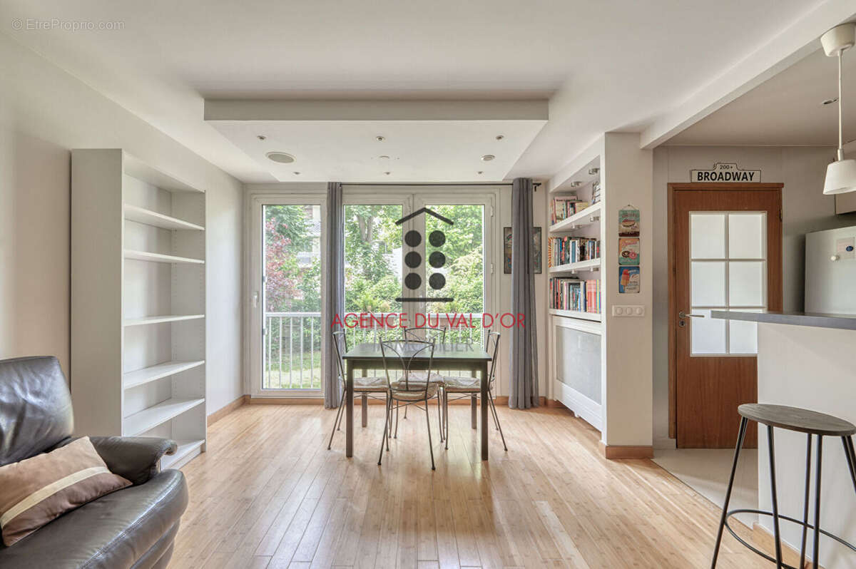 Appartement à RUEIL-MALMAISON