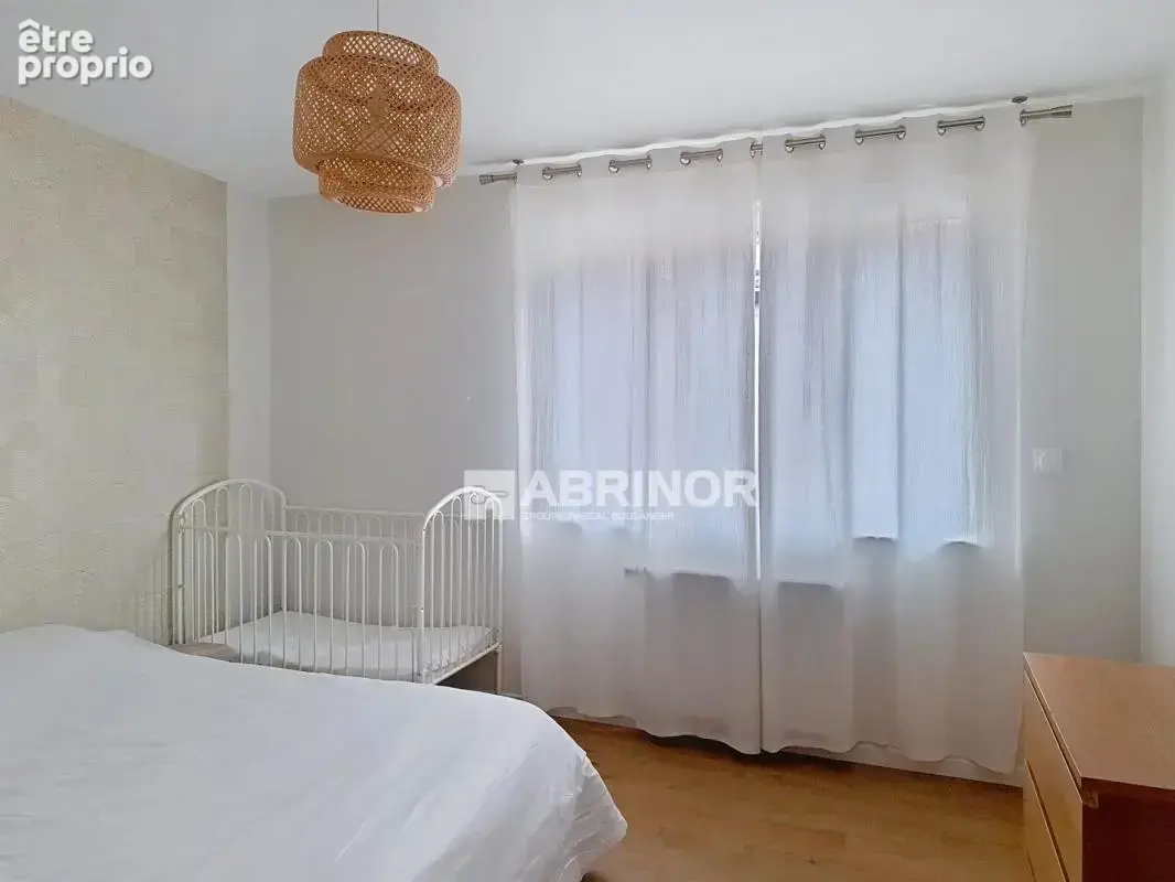 Magnifique appartement t3 de 77.73 m² + pk en hyper centre de tourcoing - photo 7