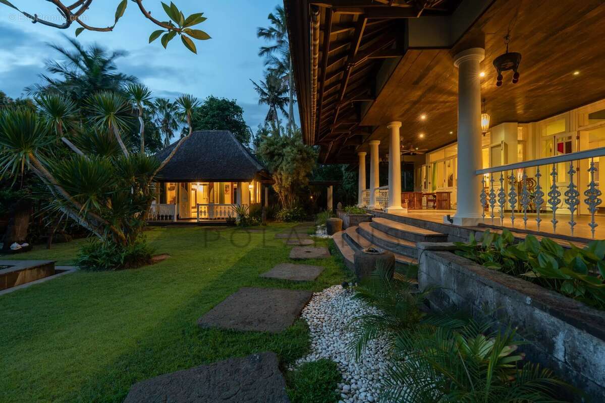 Domaine Colonial de Luxe Intemporel  Rare Résidence Familiale en Pleine Propriété près de Canggu, Bali - photo 41