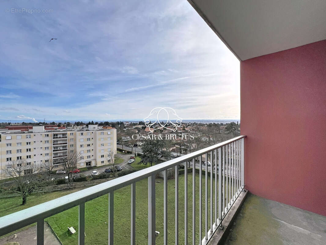 Appartement à CALUIRE-ET-CUIRE
