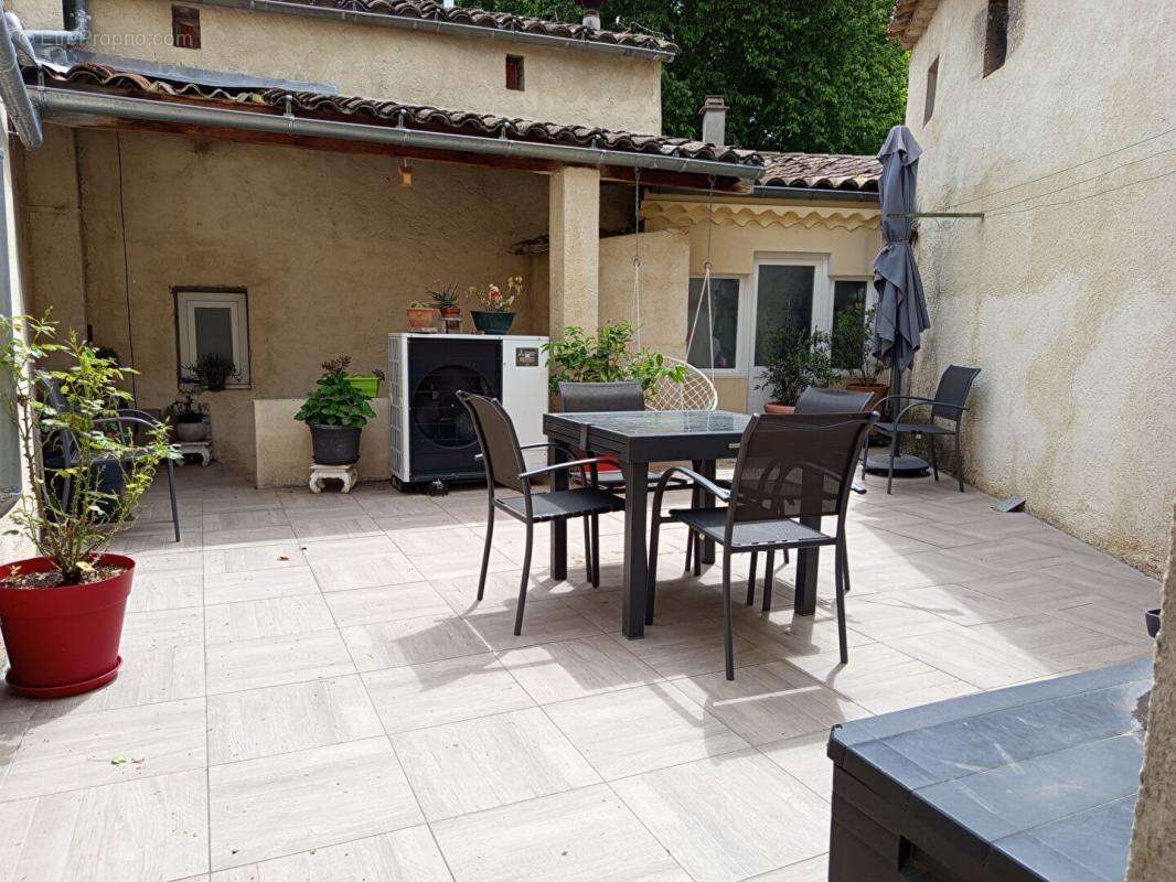 Maison à SAINT-MARCEL-D&#039;ARDECHE