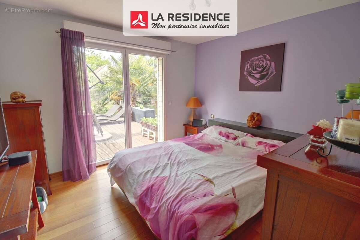 Maison 190 m² à Conflans-Sainte-Honorine  - photo 7