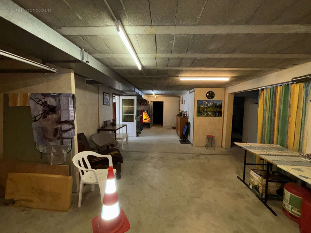 Maison à SAINT-BRIS-DES-BOIS