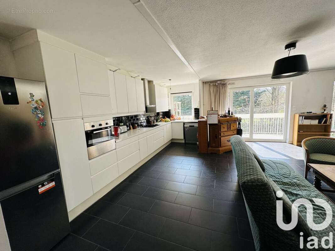 Photo 2 - Appartement à ELANCOURT