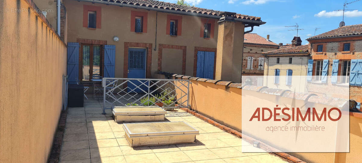 Immeuble Saint Sulpice Sur Leze 245m2 - photo 2