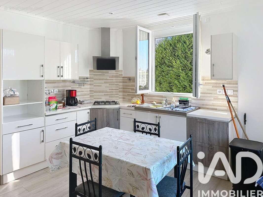 Photo 4 - Maison à SECONDIGNY